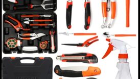 Blossom Bliss: Must-Have Garden Tools Defined