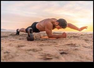 Mindful Core: Ενίσχυση του κέντρου σας με συνειδητές προπονήσεις