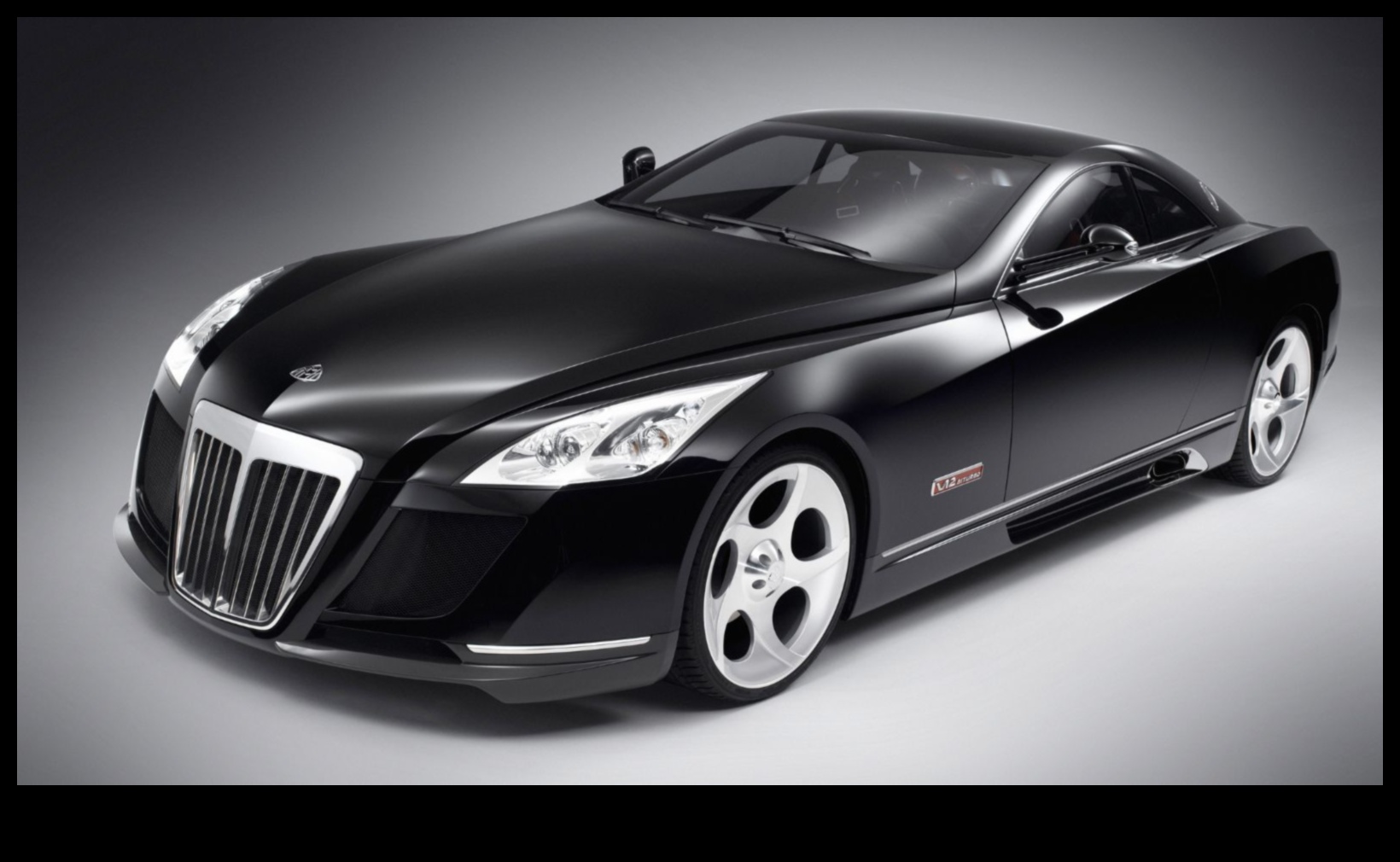 Opulence in Motion: Exploring the World of Luxury Vehicles