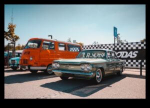 Retro Roads: Classic Cars and the Beauty of Gone Eras